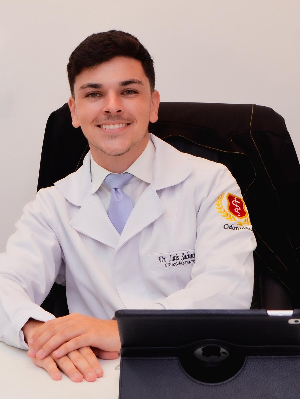 Dr. Luis Fernando Salvatierra, cirurgião-dentista da Salvatierra Odontologia